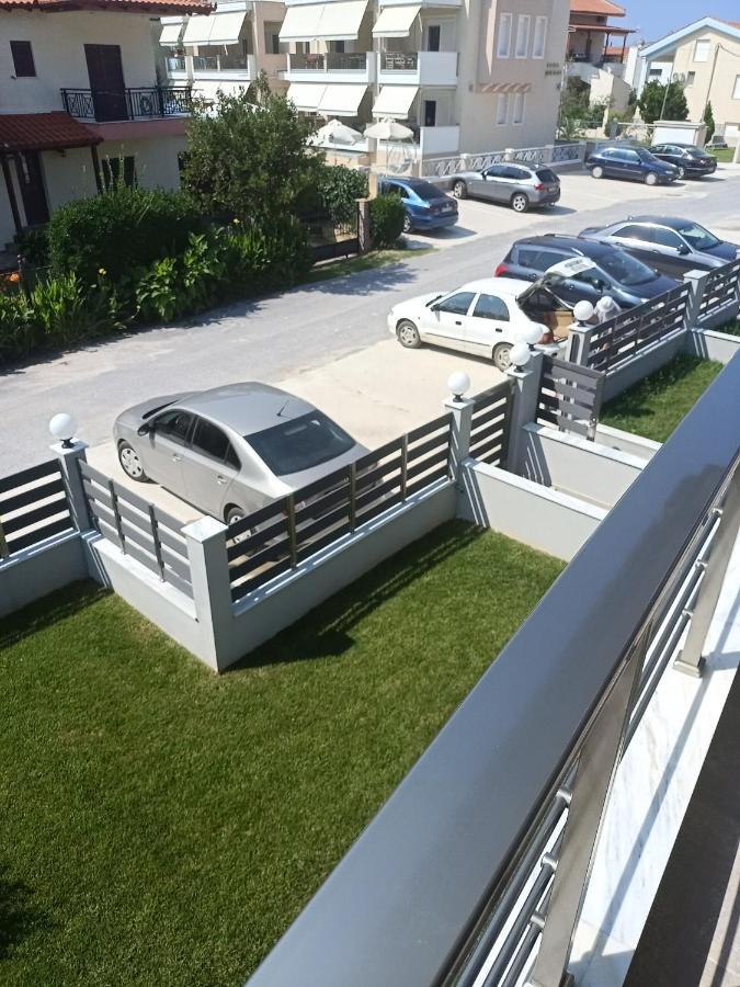 Paparouna Nikiti  Exterior photo