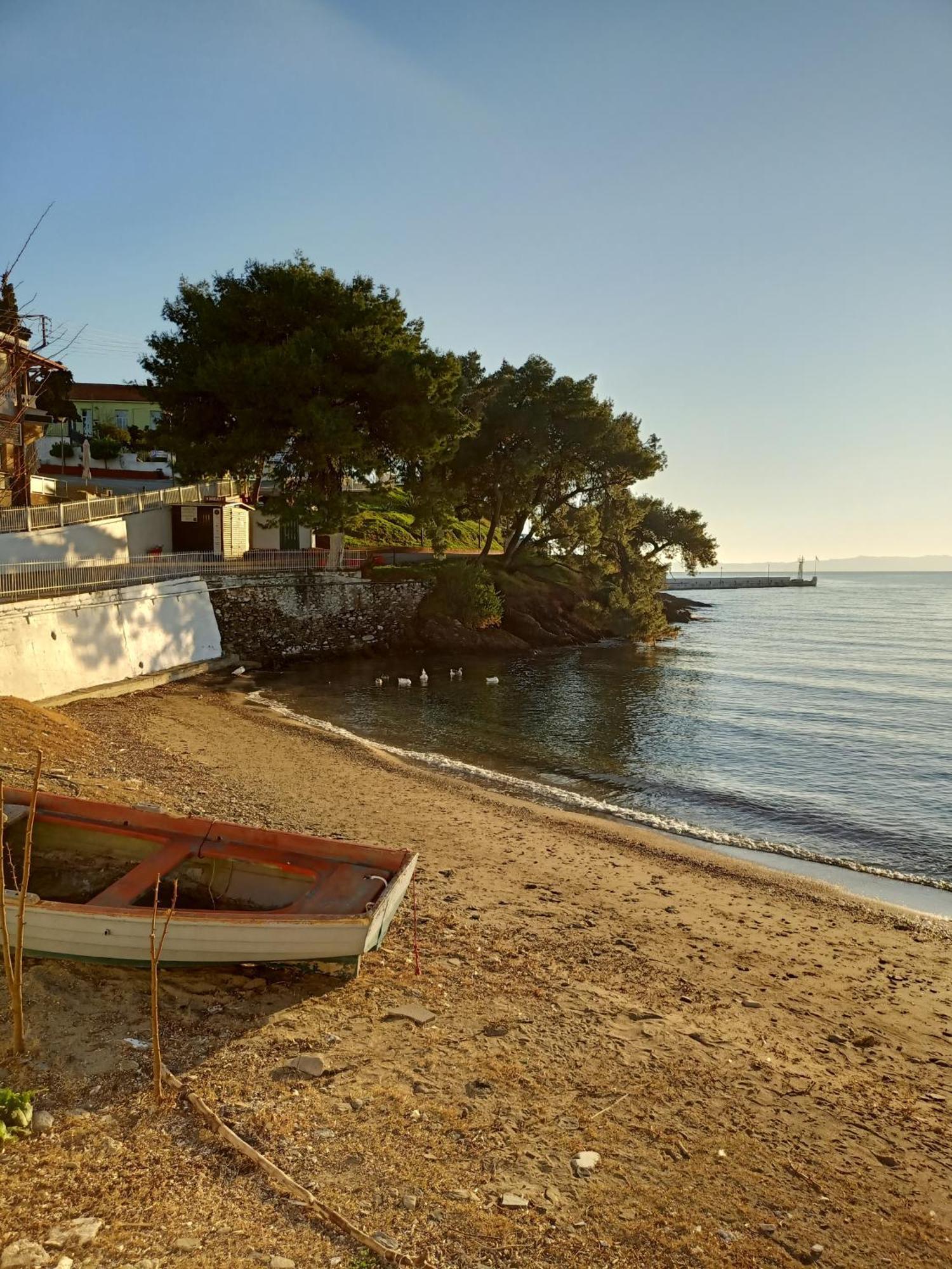 Paparouna Nikiti  Exterior photo